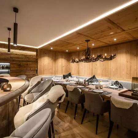 シャレー Chalet Mooserweg サンクト・アントン・アム・アールベルク