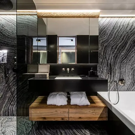 Chalet Mooserweg * Sankt Anton am Arlberg