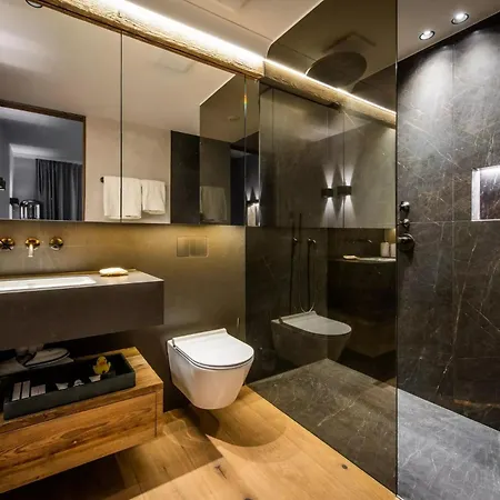 Chalet Mooserweg * Sankt Anton am Arlberg